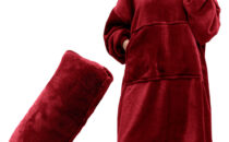 s5___bluzair-hoodie-blanket-main-photo-burgundy.jpg